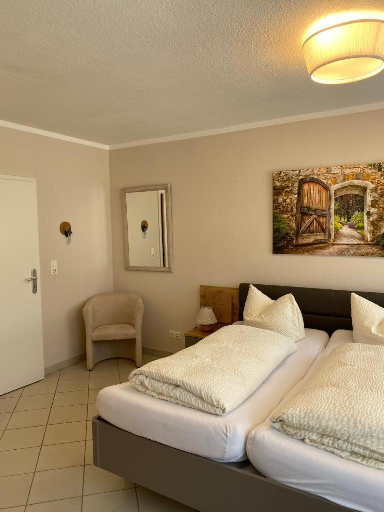 Apartments Und Zimmer Gaestehaus Matthias Drážďany Exteriér fotografie