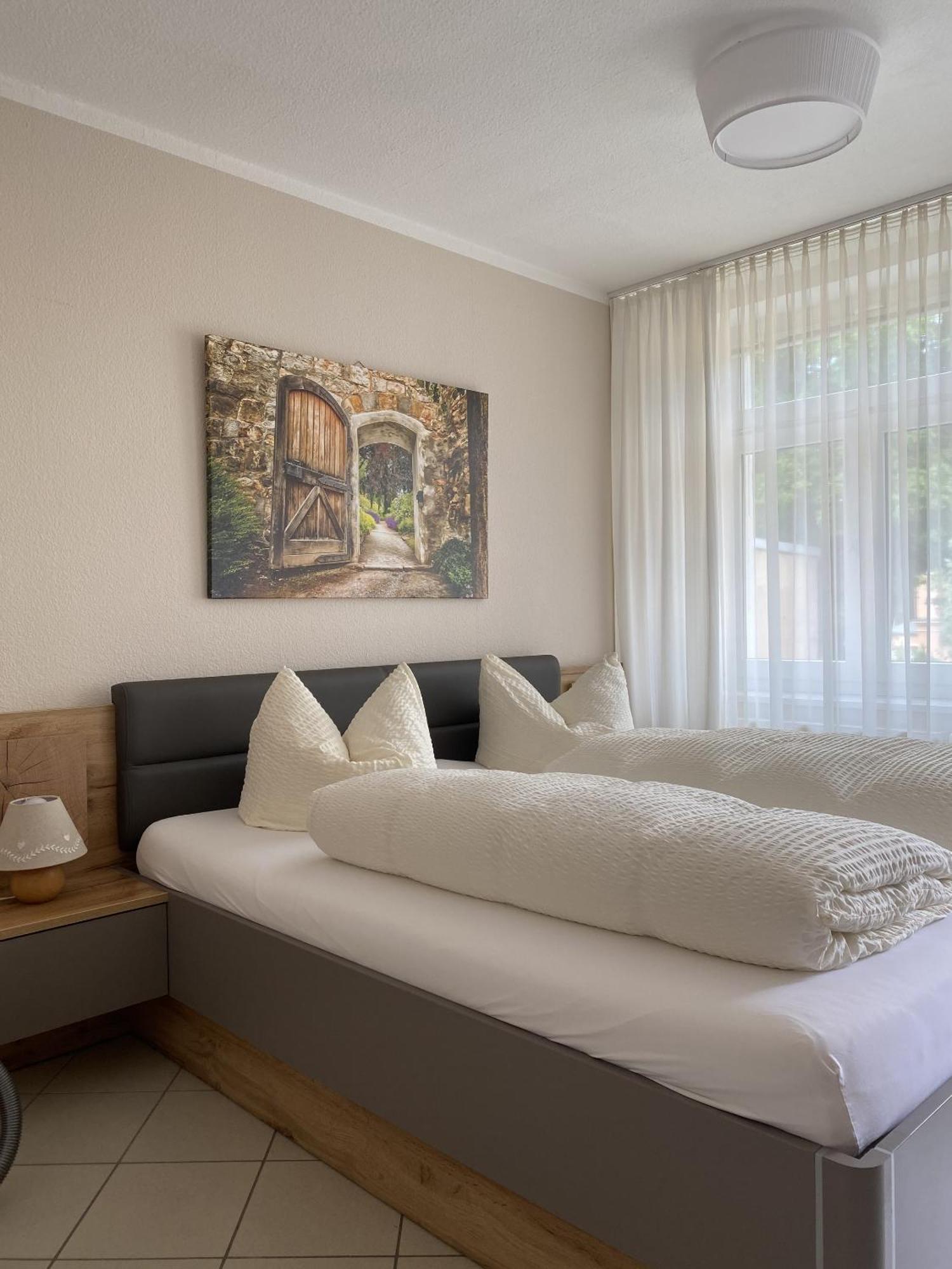 Apartments Und Zimmer Gaestehaus Matthias Drážďany Pokoj fotografie
